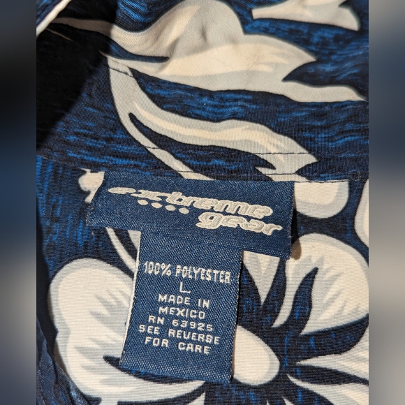 Extreme Gear Y2K Hawaiian Button up Shirt - Picture 3 of 4